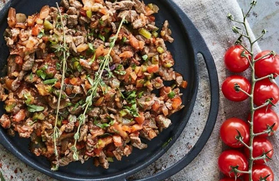 /article/20/images/best-turkish-restaurants-dubai--fish-beach-taverna_28012022051723.jpg?w=913&auto=format%2Ccompress