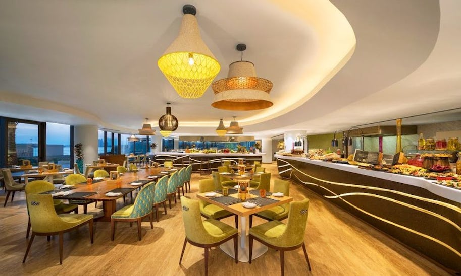 vibe dining room and counter