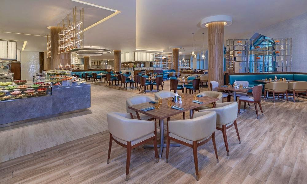 Saffron Atlantis dining room