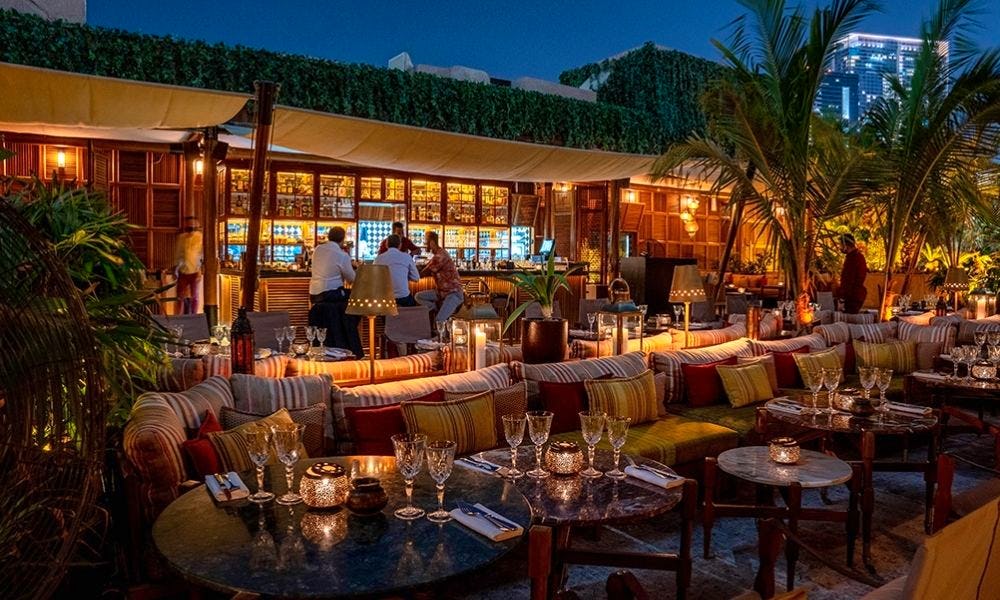 Outdoor terrace at Ninive