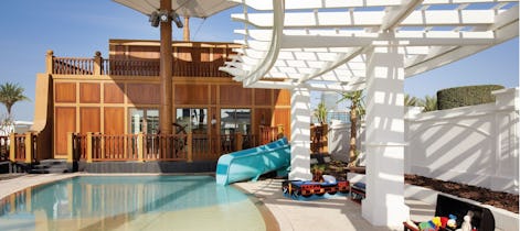 Cabana Beach Bar & Grill