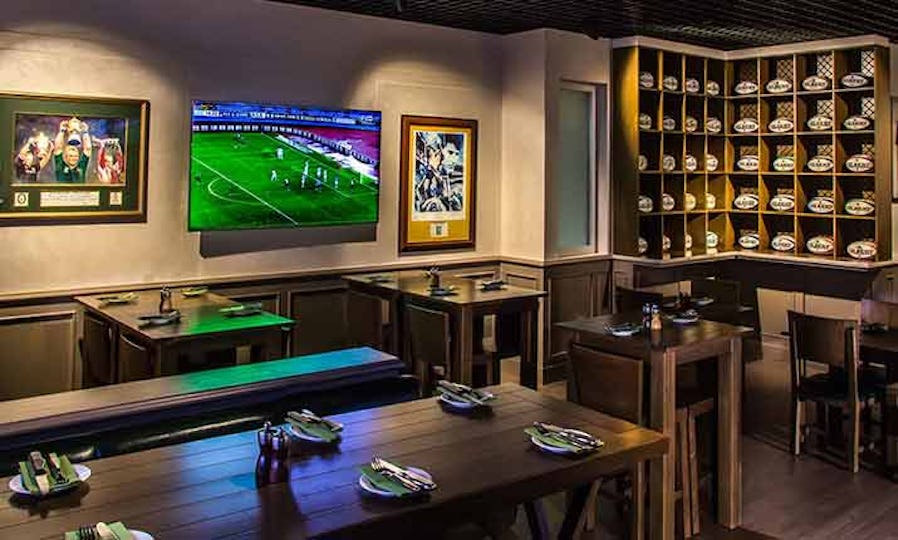 Nezesaussi Grill Downtown Dubai