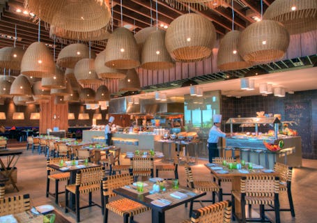 Jing Asia  - Crowne Plaza Hotel Yas Island