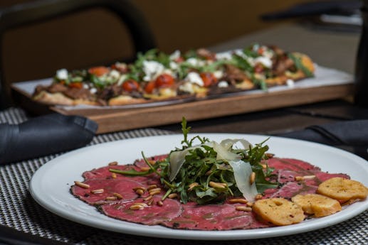 Stills Restaurant & Bar - Crowne Plaza Hotel Yas Island