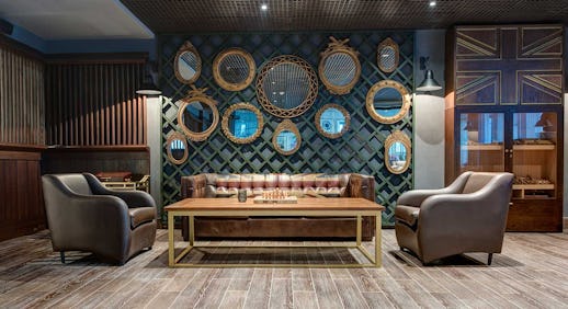 Cigar and Whisky Lounge