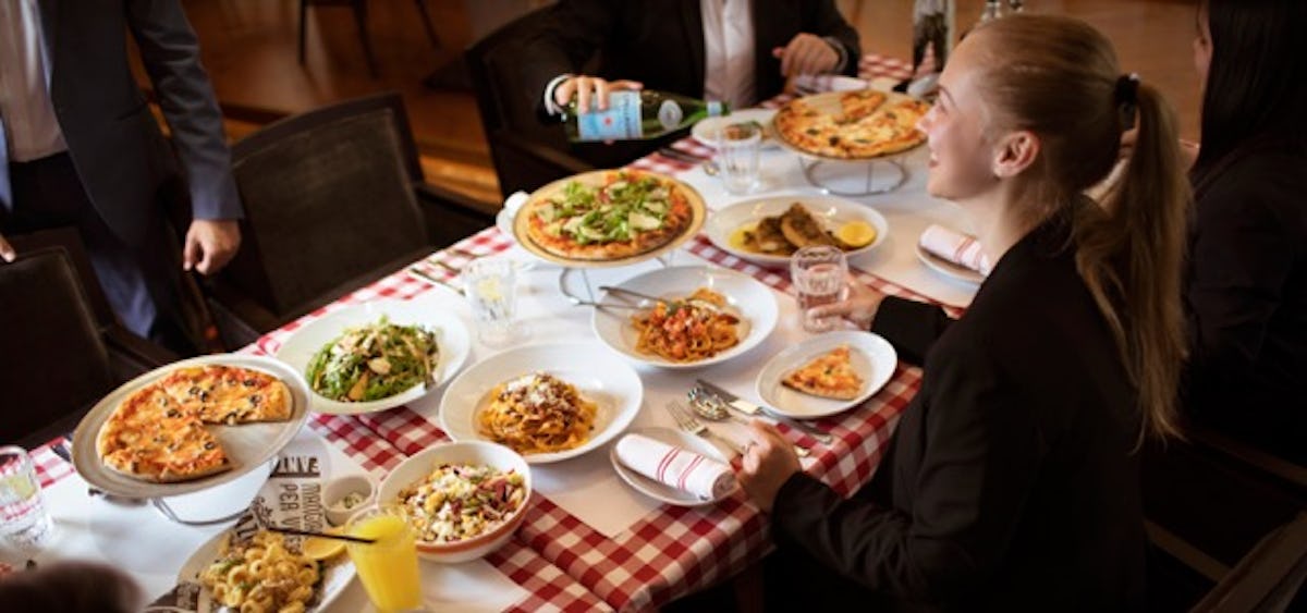 Dino’s Bistro Italiano  / Pearl Rotana Capital Centre / Abu Dhabi