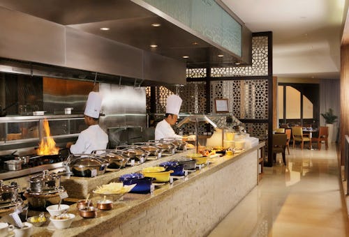 Horizon Restaurant - Amwaj Rotana Hotel & Resort