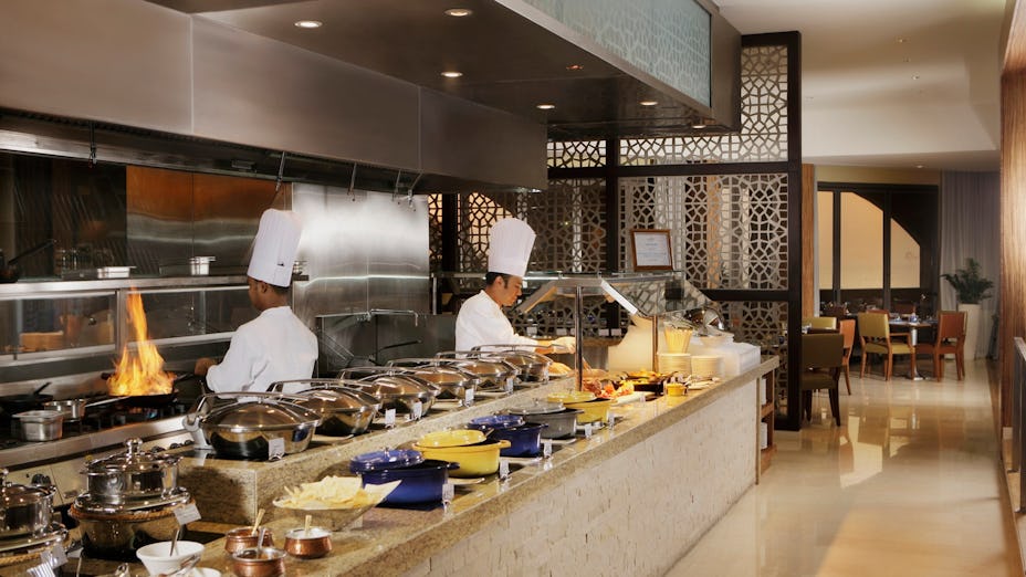 Horizon Restaurant - Amwaj Rotana Hotel & Resort