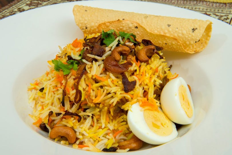 C Taste Restaurant - Centro Al Manhal Rotana