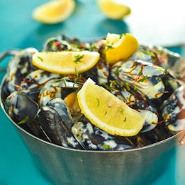 Aprons & Hammers The Beach