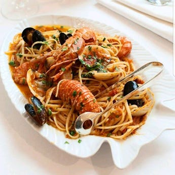 Flamingo Room by tashas