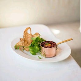 Flamingo Room by tashas