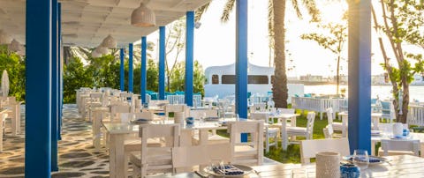 Fish Beach Taverna