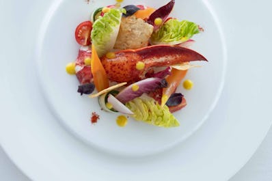 Skyview Bar & Restaurant