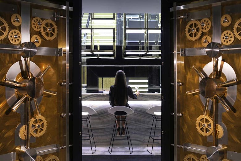 The Vault Bar and Lounge at JW Marriott Marquis