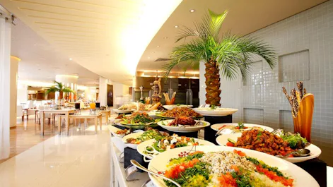 Azur Restaurant Raffles Azur, Dubai - Restaurant Review, Menu, Opening Times