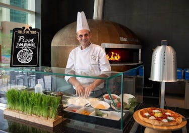  La Fontana Restaurant