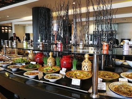 Corniche All Day Dining at Sofitel Abu Dhabi Corniche