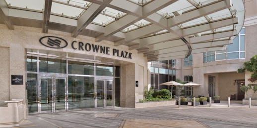 Cuisines at Crowne Plaza Dubai Jumeirah
