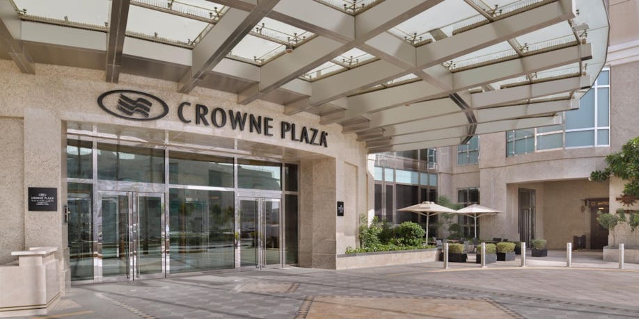 Cuisines at Crowne Plaza Dubai Jumeirah