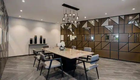 Hessa Street Kitchen at Radisson Dubai DAMAC Hills