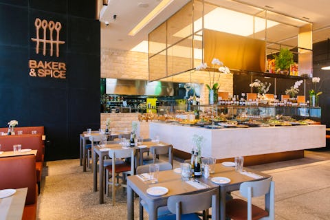 Baker & Spice:  Souk Al Bahar, Dubai