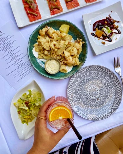 Bella Restaurant & Lounge