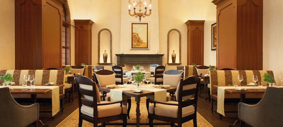Villa Toscana - The St. Regis Abu Dhabi