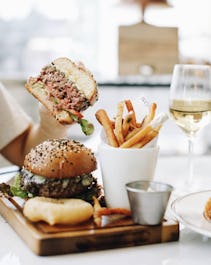 The MAINE Street Eatery