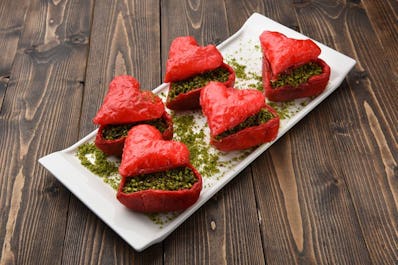 Petek Restaurant & Sweets