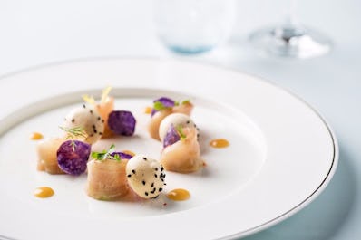 Social by Heinz Beck