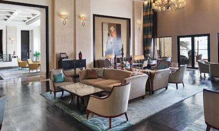 Mashrabiya Lounge at Fairmont The Palm